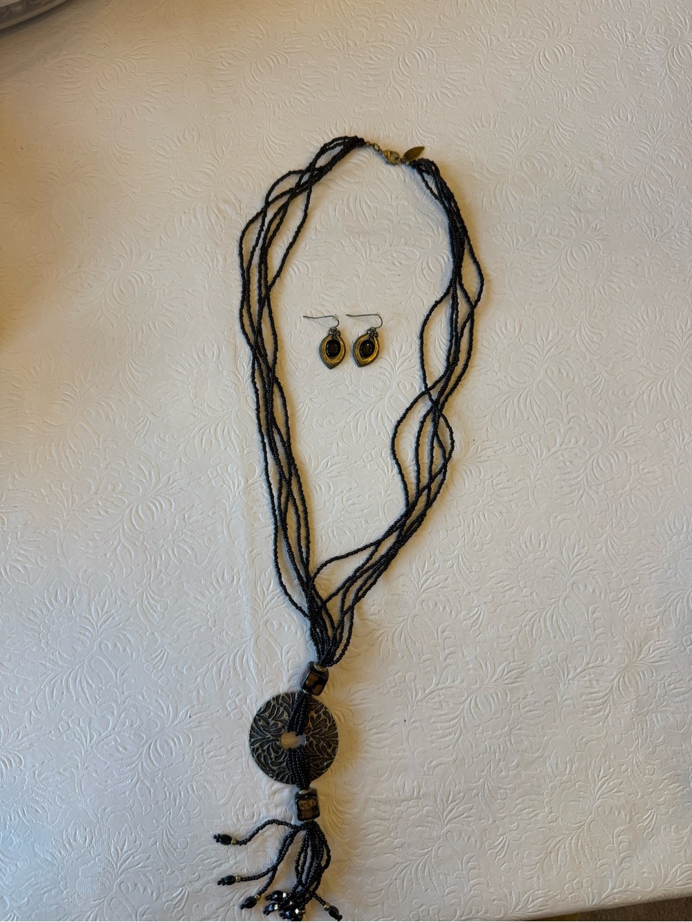 Coldwater creek necklace and earrings setting
